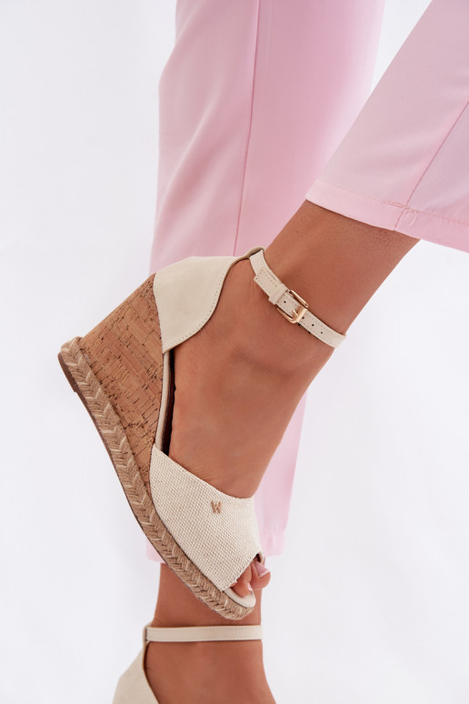 Sandali da donna con una piattaforma Con treccia INrangler 20261086.06V colore avorio