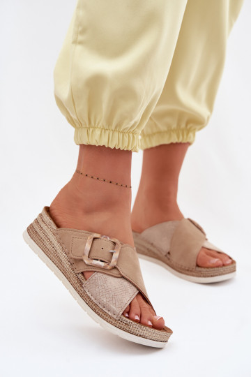 Pantofole da donna con una piattaforma decorare con fibbie Inblu RV000012 colore marrone 2