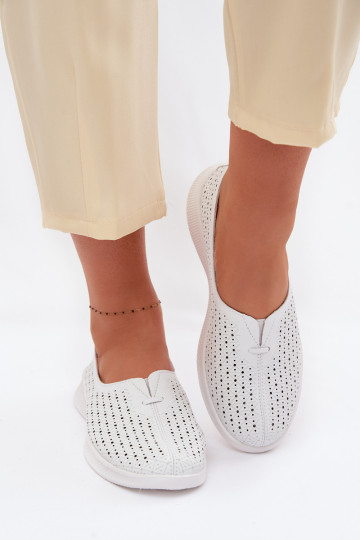 Scarpe da donna traforate in pelle Eliva color bianco