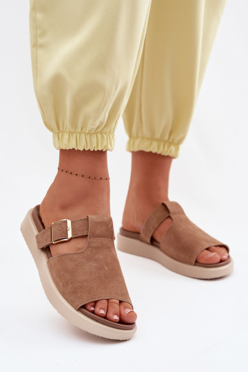 Infradito da donna in camoscio con platform e fibbie dorate Zemela color marrone