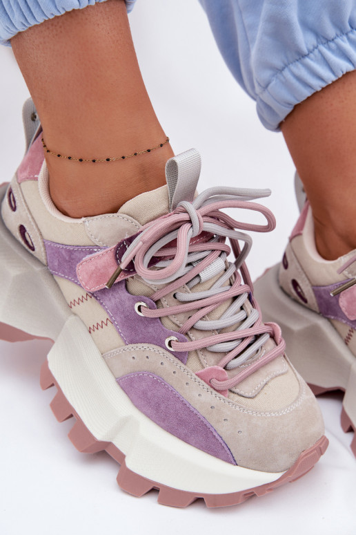 Pelle dalla pelle scamosciata Scarpe modello sneakers Femminile GOE TT2N4026 Colore viola