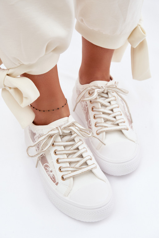Scarpe per il tempo libero con pizzo con una piattaforma Lee Cooper LCIN-26-44-4480 Colore bianco