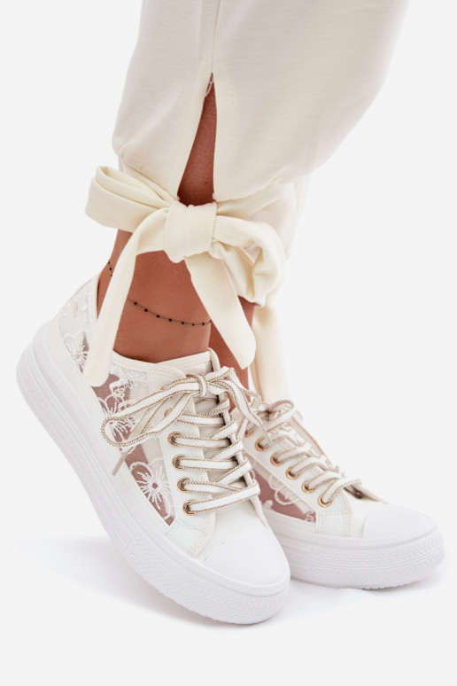 Scarpe per il tempo libero con pizzo con una piattaforma Lee Cooper LCIN-26-44-4480 Colore bianco