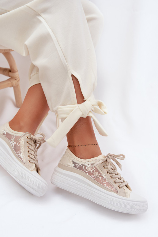 Scarpe per il tempo libero con pizzo con una piattaforma Lee Cooper LCIN-26-44-4481 beige