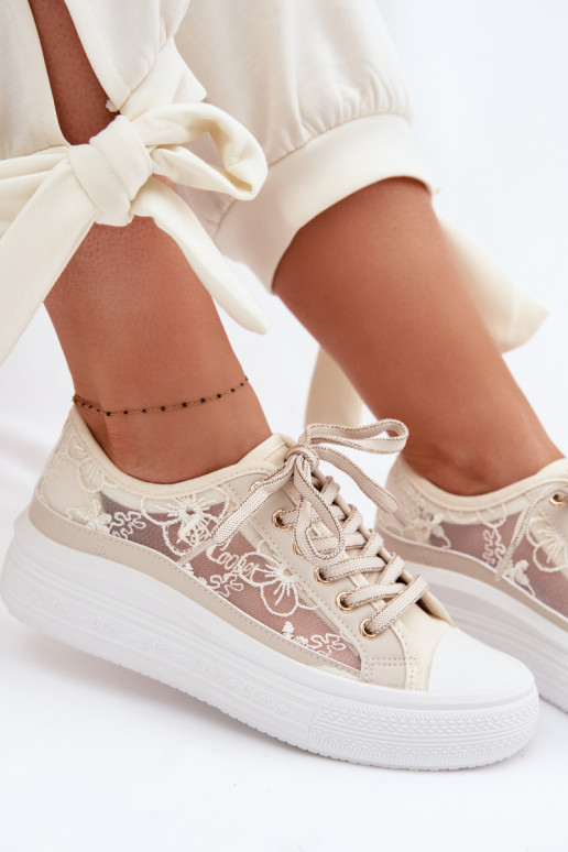 Scarpe per il tempo libero con pizzo con una piattaforma Lee Cooper LCIN-26-44-4481 beige