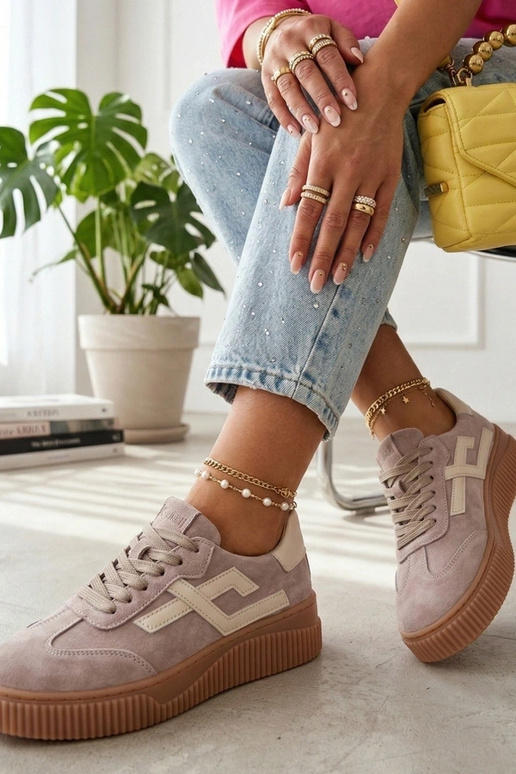 Sneakers color sabbia in pelle...