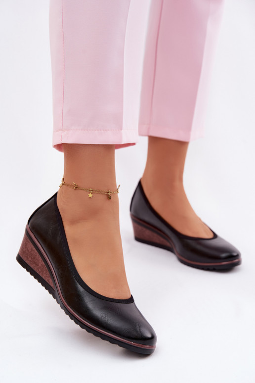 scarpe Femminile con una piattaforma Vinceza 58628 colore nero