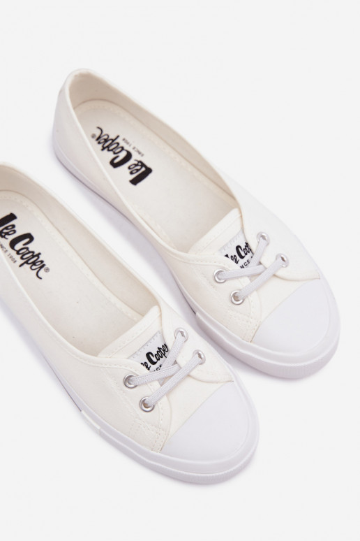Scarpe da ginnastica Scarpe per il tempo libero Lee Cooper LCIN-26-31-4356 Colore bianco