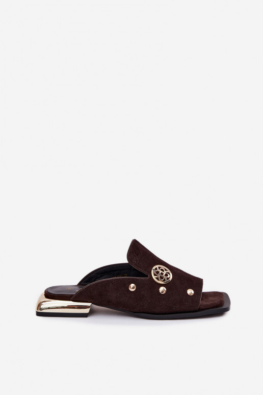 pantofole in pelle scamosciata Ze colore doratomi Ozdobami D&A CR61-3061 CzekoladoAe