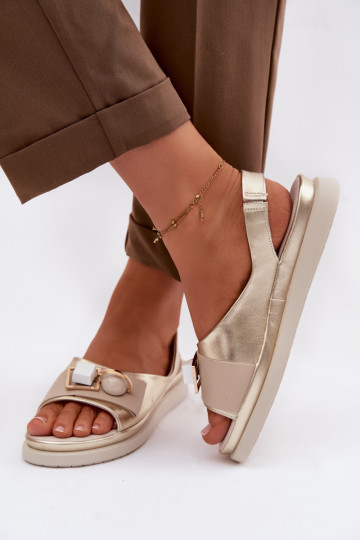 Sandali da donna con ornamenti D&A GR61-5932 color oro 2