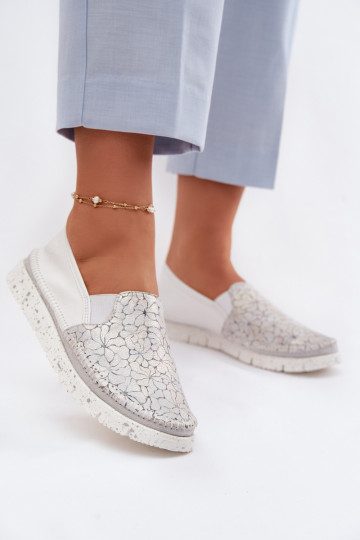 Scarpe da donna in pelle chiuse Tai turiciejka 03512-70 color bianco-argento 2
