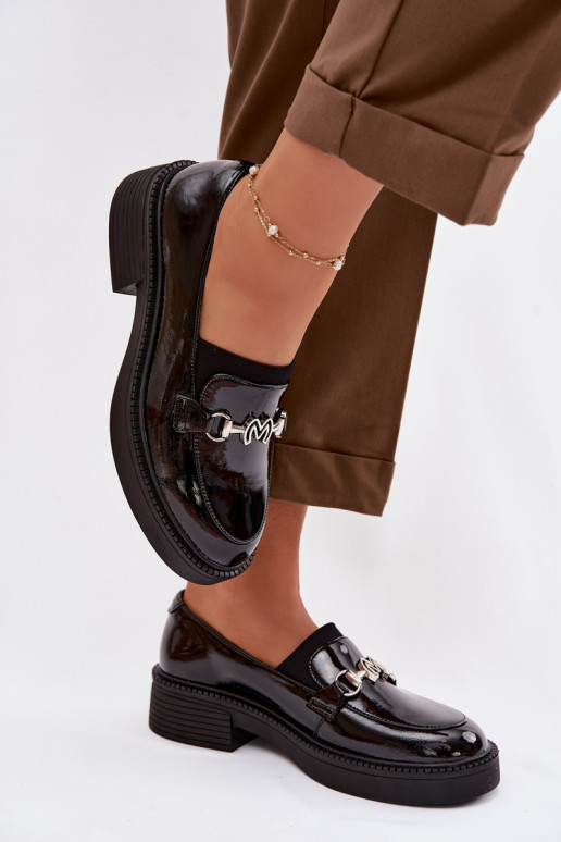 Pelle Mocassini laccati Femminile Con decorazioni Detalem Vinceza 39985 colore nero