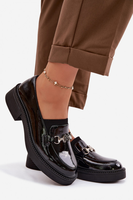 Pelle Mocassini laccati Femminile Con decorazioni Detalem Vinceza 39985 colore nero