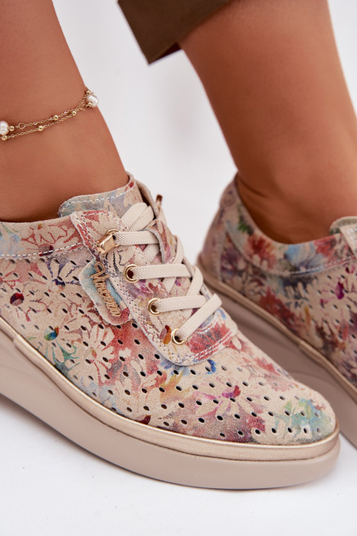 Pelle scamosciata traforata scarpe Femminile Vinceza 79603 beige