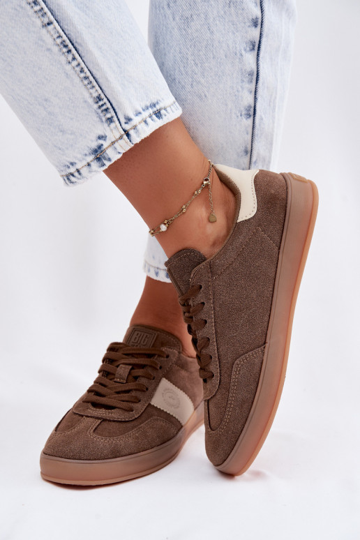 Scarpe modello sneakers Femminile Big Star TT274116 colore marrone