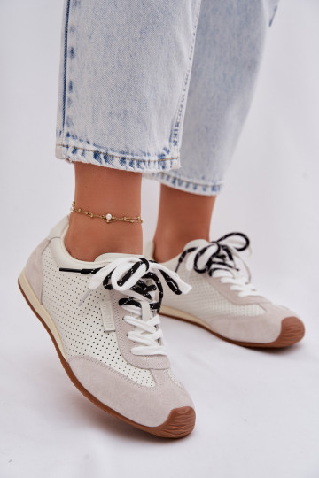 Pelle dalla pelle scamosciata Scarpe modello sneakers Femminile Big Star TT274555 Colore bianco 2