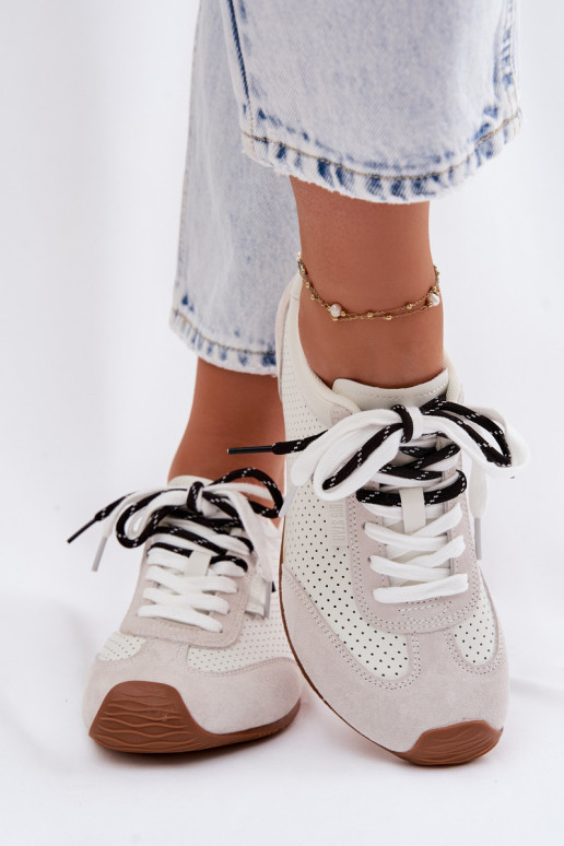 Pelle dalla pelle scamosciata Scarpe modello sneakers Femminile Big Star TT274555 Colore bianco