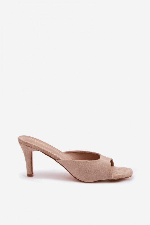 Pantofole da donna Abilitato Smukłym Obcasie beige Revina