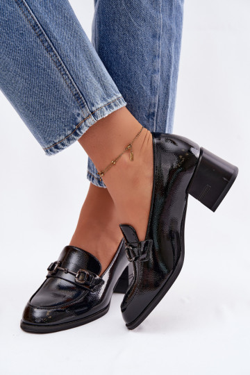Scarpe lucide in pelle naturale con tacco per donna Vinceza 18116 nere 2