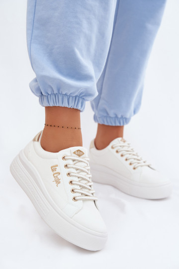 Scarpe per il tempo libero con una piattaforma Lee Cooper LCIN-26-44-4478 Colore bianco 2