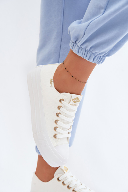 Scarpe per il tempo libero con una piattaforma Lee Cooper LCIN-26-31-4369 Colore bianco