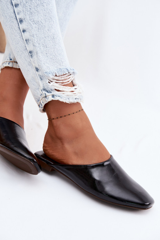 Pantofole da donna MuleImitacji Skóry isoscele colore nero Romelle