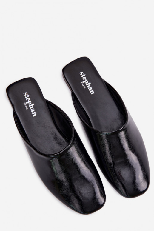 Pantofole da donna MuleImitacji Skóry isoscele colore nero Romelle