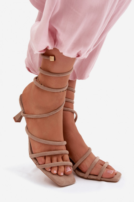 Sandali da donna con i tacchi con strisce beige Samara