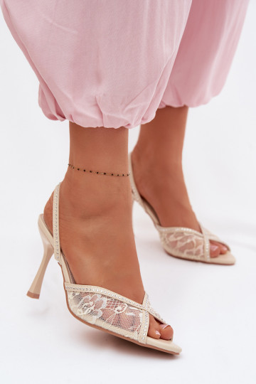 Sandali da donna con tacchi sottili e pizzo decorato color sabbia Melivelle 2