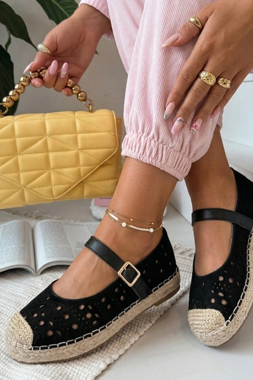 Espadrillas nere traforate con plateau Paulette