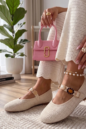 Ballerine color sabbia con...