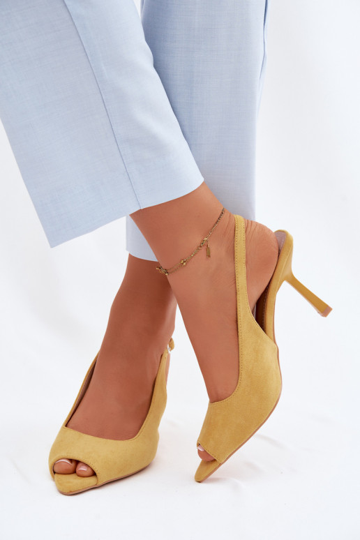 Sandali con tacco sottile in suede sintetico gialli Sevina