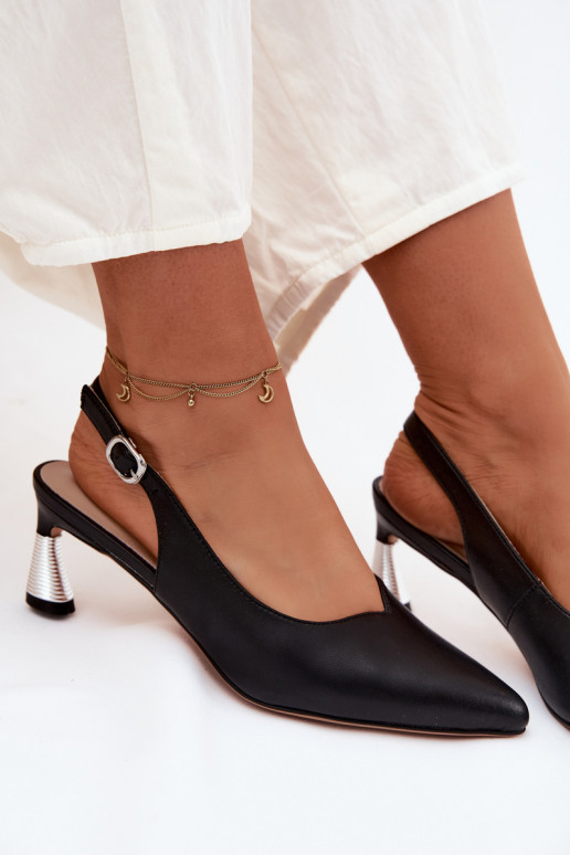 Sandali da donna Femminile con i tacchi Vinceza 66922 colore nero