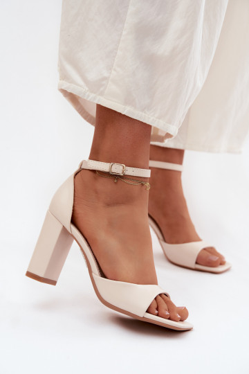 Sandali con tacco alto da donnaImitacji Skóry colore avorio Melvra