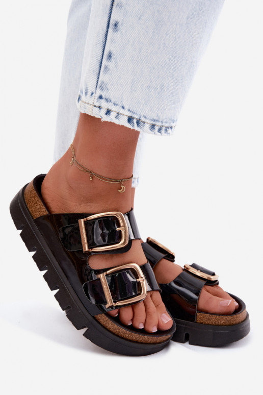 Infradito da donna in vernice dorata con fibbie Lee Cooper LCIN-26-35-4459L