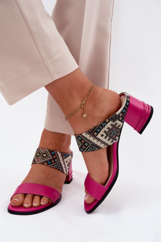 Pantofole in pelle da donna rosa con motivo e tacco Tai turiciejka K7522-15