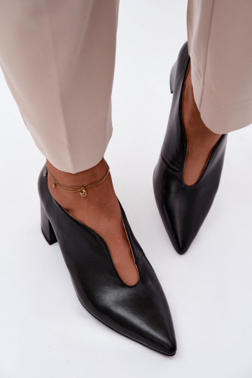 Scarpe in pelle nere da donna con tacco Tai turiciejka K7469-01