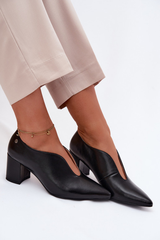 Scarpe in pelle nere da donna con tacco Tai turiciejka K7469-01