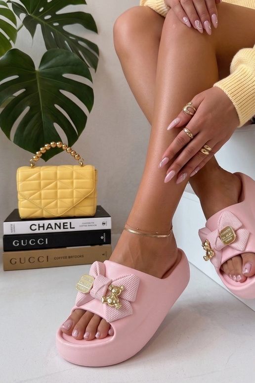 Infradito a piattaforma rosa con...