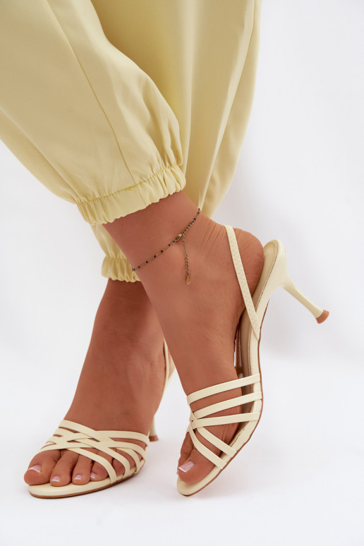 Sandali da donna con tacchi sottili con strisce colore giallo Velivelle