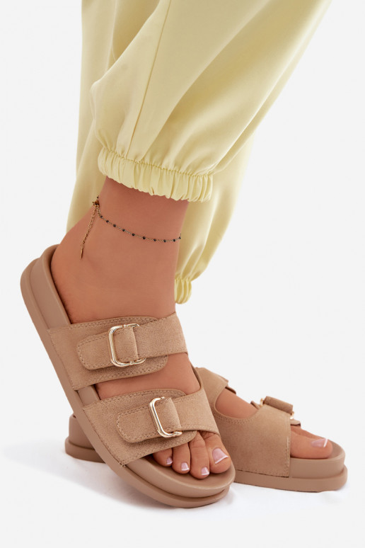 Pantofole da donna Ze colore doratomi con fibbiemi beige Pelorin