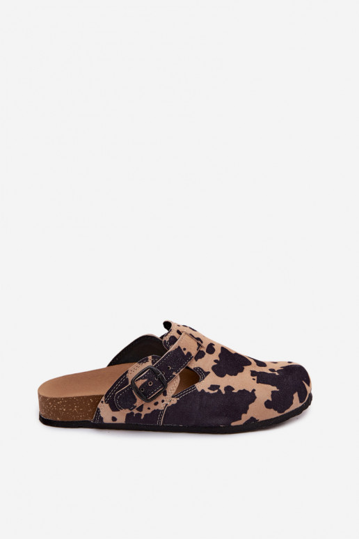 Mule in pelle scamosciata con fibbie Zazoo 1905, colori sabbia e nero