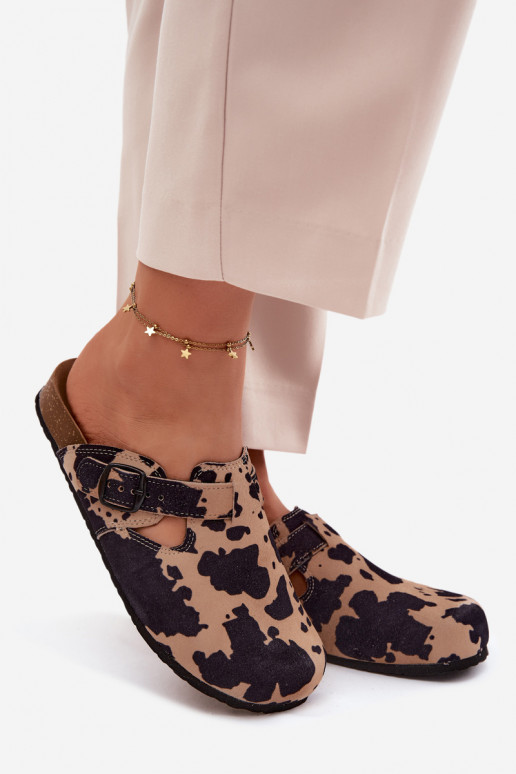 Mule in pelle scamosciata con fibbie Zazoo 1905, colori sabbia e nero