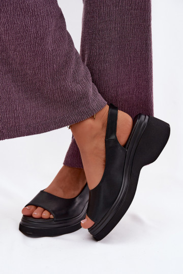 Sandali in pelle con piattaforma Vinceza 66936, colore nero 2