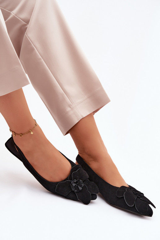 sandali Pelle dalla pelle scamosciata con tacchi larghi Con decorazioni Un fiore Vinceza 66951 colore nero