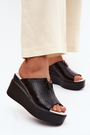 Pantofole nere da donna in ecopelle con piattaforma Vinceza 95392 2