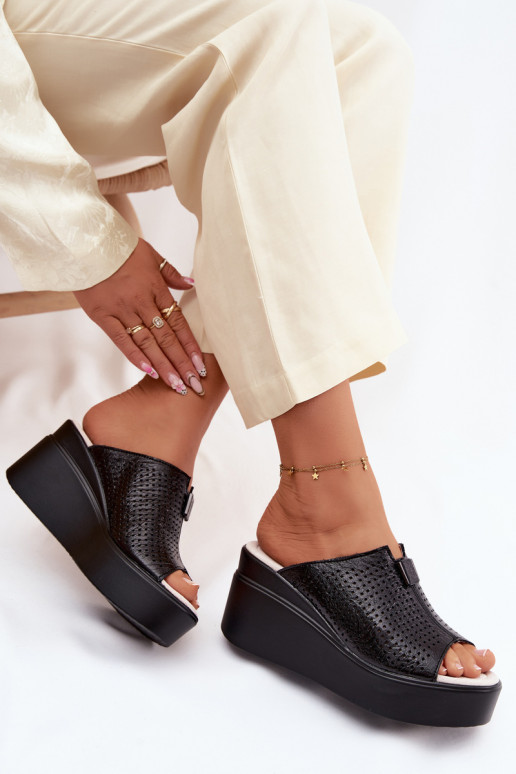 Pantofole da donnaAbilitatoturalnej Skóry con una piattaforma Vinceza 95392 colore nero