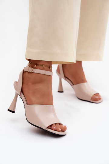 Sandali beige da donna con tacco basso Vinceza 62297 2