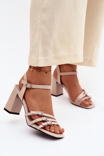 Sandali beige da donna con tacco basso e cinturini Vinceza 62310