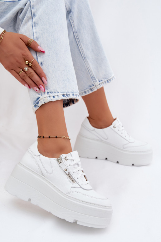 Sneakers in pelle bianche con piattaforma Zazoo N1084
